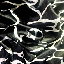 Load image into Gallery viewer, Black and White Giraffe Satin Pillow Case. African Safari Print.
